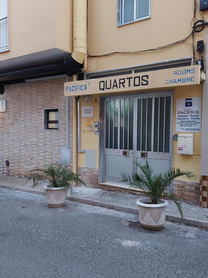 Guest House Pacifica Quarteira Eksteriør bilde